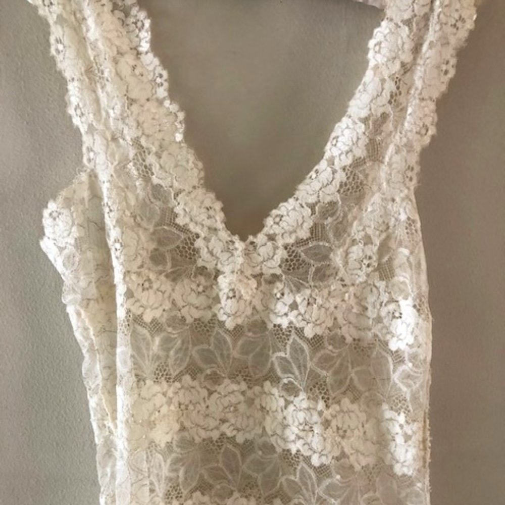 Feminine Lace Beige Tank Top